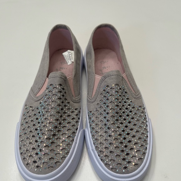 🎀 Girls rhinestone crystal taupe gray flat sneakers size 13 - Picture 5 of 9